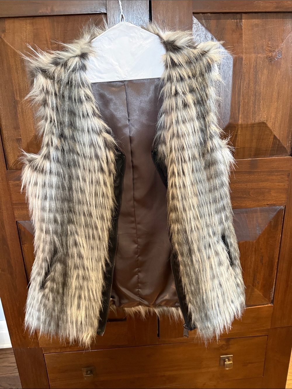 Via spiga Faux Fur Vest in Natural Brown & Cream - Women's Sleeveless Coat